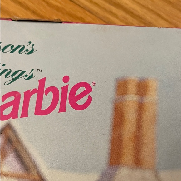 Limited Edition 1994 Season's Greetings Barbie doll by Mattel - Picture 8 of 8